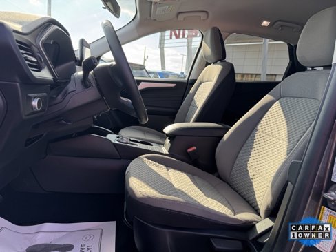 Used 2022 Ford Escape SE w/ Cold Weather Package image 10