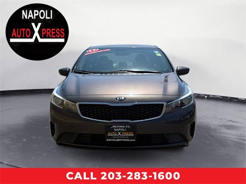 Used 2017 Kia Forte LX image 8