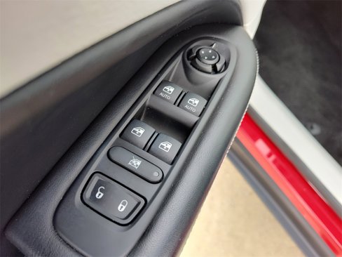Used 2019 Jeep Compass Latitude image 22