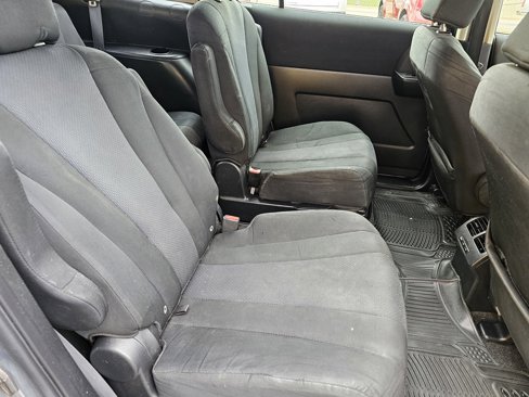 Used 2013 MAZDA MAZDA5 Touring image 13