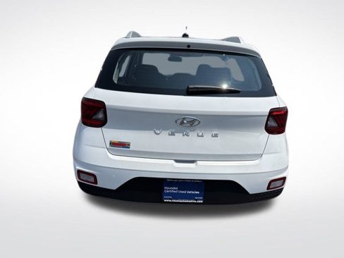 Certified 2023 Hyundai Venue SEL image 4
