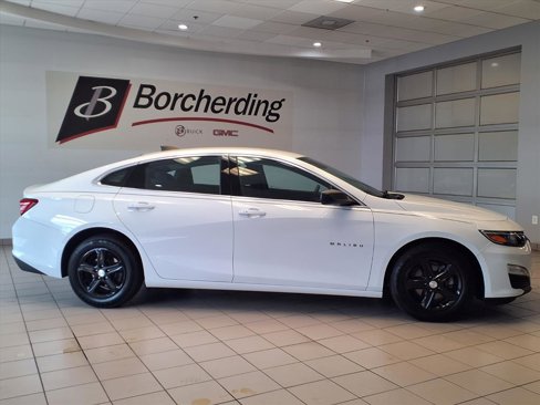 Used 2022 Chevrolet Malibu LS image 8