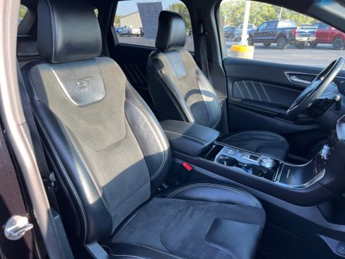 Used 2020 Ford Edge ST w/ Equipment Group 401A image 22