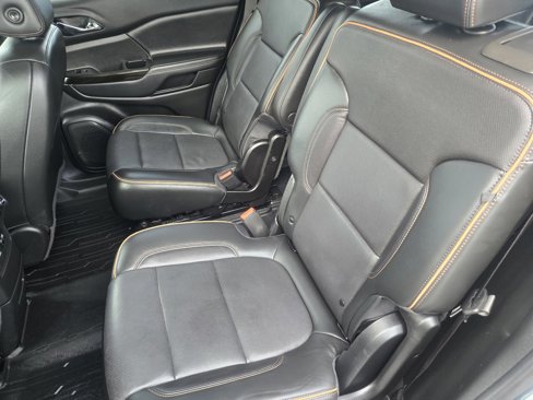 Used 2020 GMC Acadia AT4 w/ Driver Alert Package II image 11