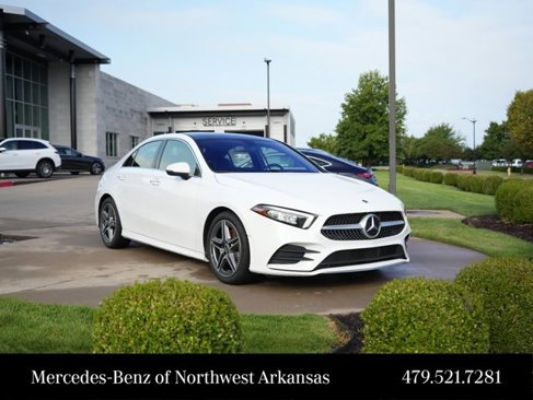 Certified 2022 Mercedes-Benz A 220 4MATIC image 1