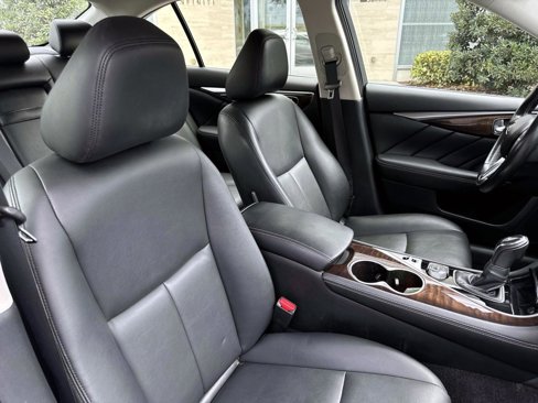 Used 2018 INFINITI Q50 Luxe image 15