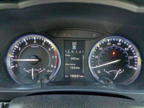 Used 2014 Toyota Highlander Limited image 11