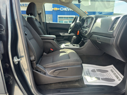 Used 2017 Chevrolet Colorado LT w/ LT Convenience Package image 24