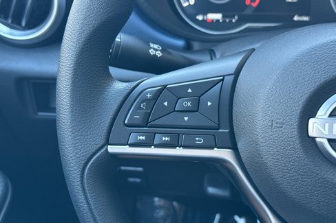 New 2025 Nissan Versa SV w/ Trunk Package image 27