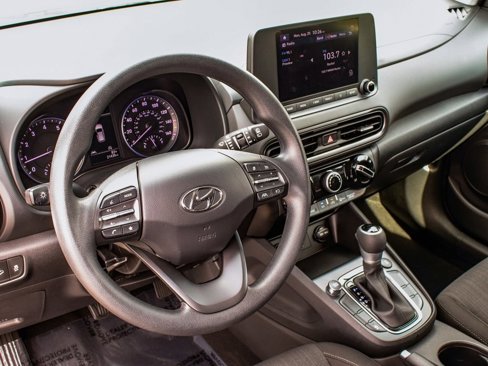 Used 2023 Hyundai Kona SEL image 15