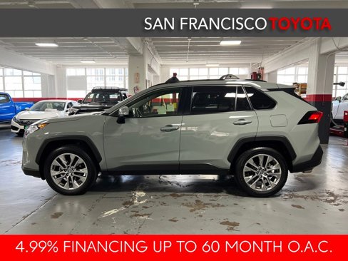Certified 2021 Toyota RAV4 XLE Premium image 2
