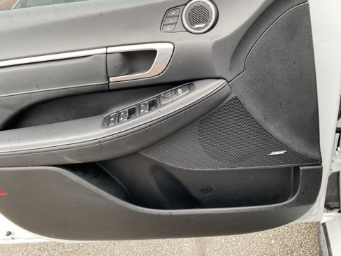 Used 2021 Hyundai Sonata Limited image 21