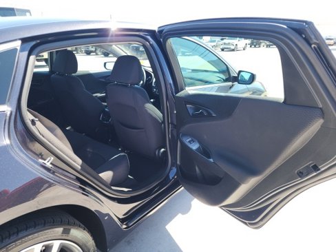 Used 2023 Chevrolet Malibu LT image 21