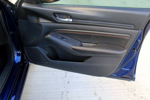 Used 2021 Nissan Altima 2.5 SR image 25