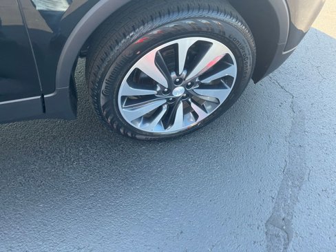 Used 2021 Buick Encore Preferred w/ Safety Package image 31