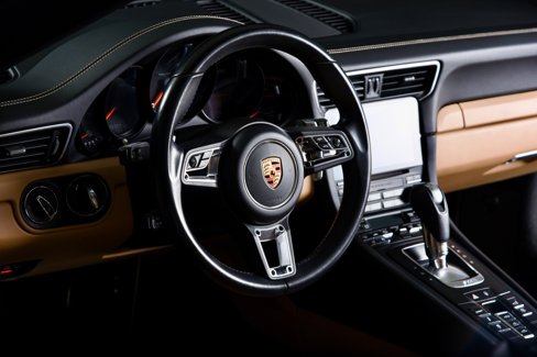 Used 2019 Porsche 911 Carrera image 17