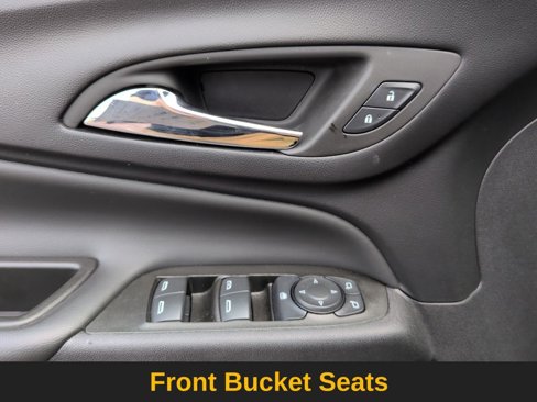Used 2024 Chevrolet Equinox LT image 18