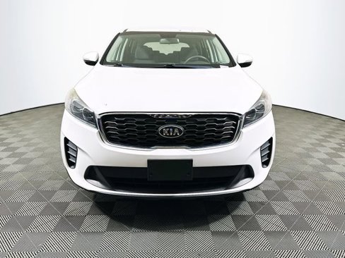 Used 2019 Kia Sorento LX image 3