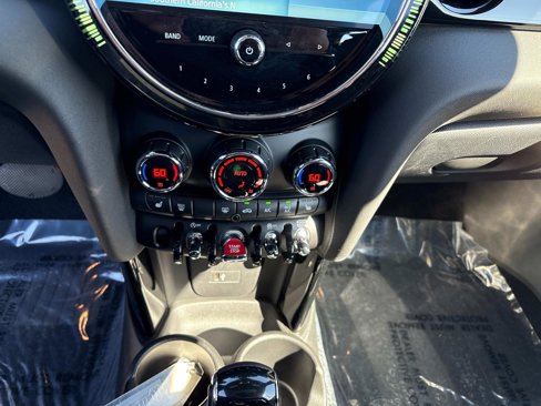Certified 2023 MINI Cooper S image 16