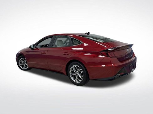 Used 2023 Hyundai Sonata SEL image 3