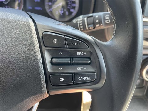 Used 2021 Hyundai Venue SEL image 26