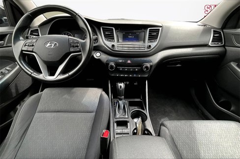 Used 2017 Hyundai Tucson Sport image 7