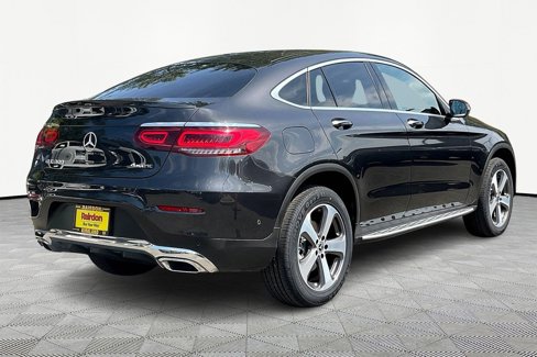 Used 2021 Mercedes-Benz GLC 300 4MATIC Coupe image 11