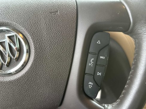 Used 2016 Buick Enclave Leather w/ Trailering Package image 17