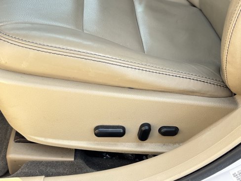 Used 2012 Ford Fusion SEL image 19