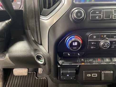 Used 2020 Chevrolet Silverado 1500 LT w/ All-Star Edition image 41