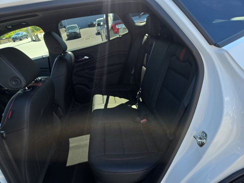 New 2025 Chevrolet Trax RS w/ Sunroof Package image 13