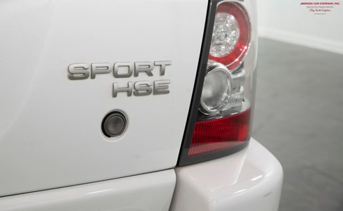 Used 2011 Land Rover Range Rover Sport HSE image 16