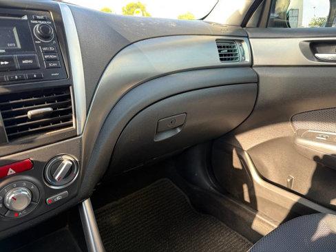 Used 2011 Subaru Forester 2.5X Premium w/ All-Weather Pkg image 78