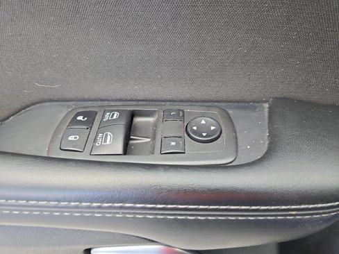 Used 2022 Dodge Challenger SXT w/ Blacktop Package image 25