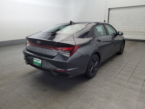 Used 2023 Hyundai Elantra SEL image 9
