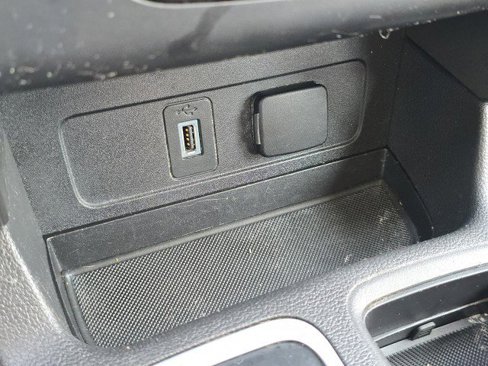 Used 2019 Ford Escape SEL image 26