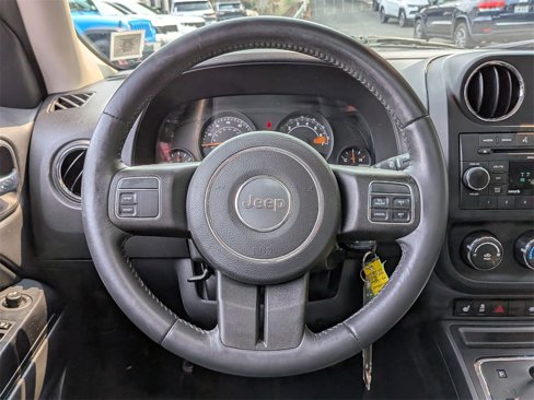 Used 2016 Jeep Patriot High Altitude image 12