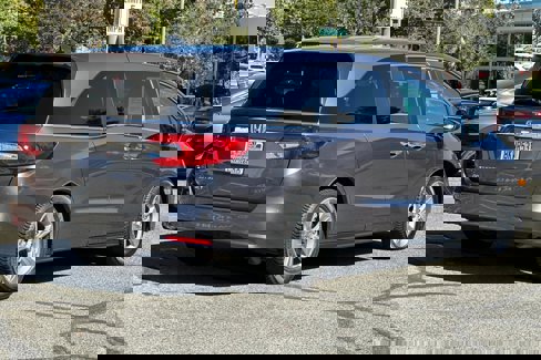 Used 2019 Honda Odyssey EX image 4