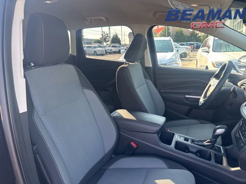 Used 2019 Ford Escape SE image 21