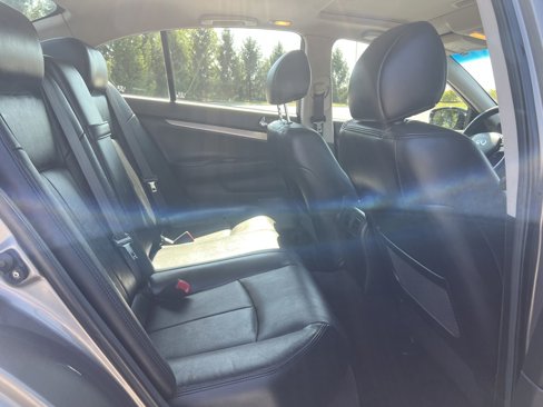 Used 2013 INFINITI G37 x w/ Premium Pkg image 13