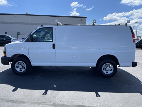 Used 2019 Chevrolet Express 2500 w/ Driver Convenience Package image 5