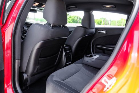 Used 2019 Dodge Charger SXT image 39