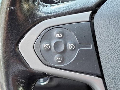 Used 2022 Chevrolet Colorado LT w/ LT Convenience Package image 24