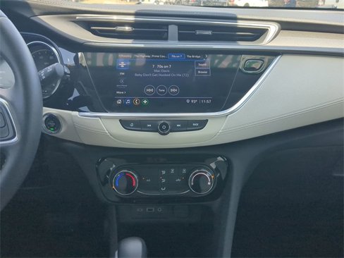 Used 2023 Buick Encore GX Preferred image 18