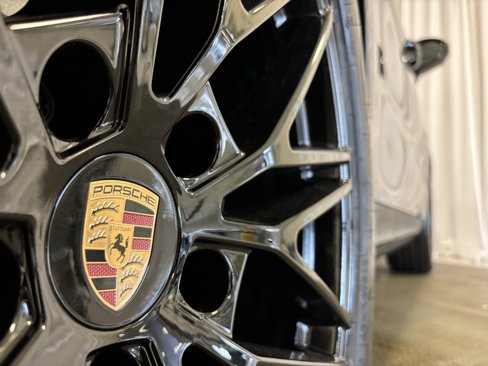 New 2026 Porsche Cayenne Coupe image 41