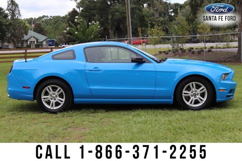 Used 2013 Ford Mustang Coupe image 9