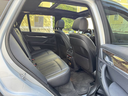 Used 2017 BMW X5 xDrive40e image 27