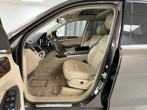 Used 2015 Mercedes-Benz ML 400 4MATIC image 10