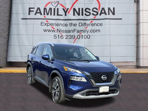 Certified 2022 Nissan Rogue SV w/ SV Premium Package image 1