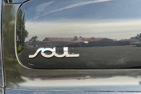 Used 2018 Kia Soul image 26
